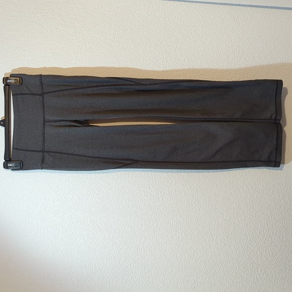Athleta Pants - Athleta Leggings Yoga Pants Gray Size XS
